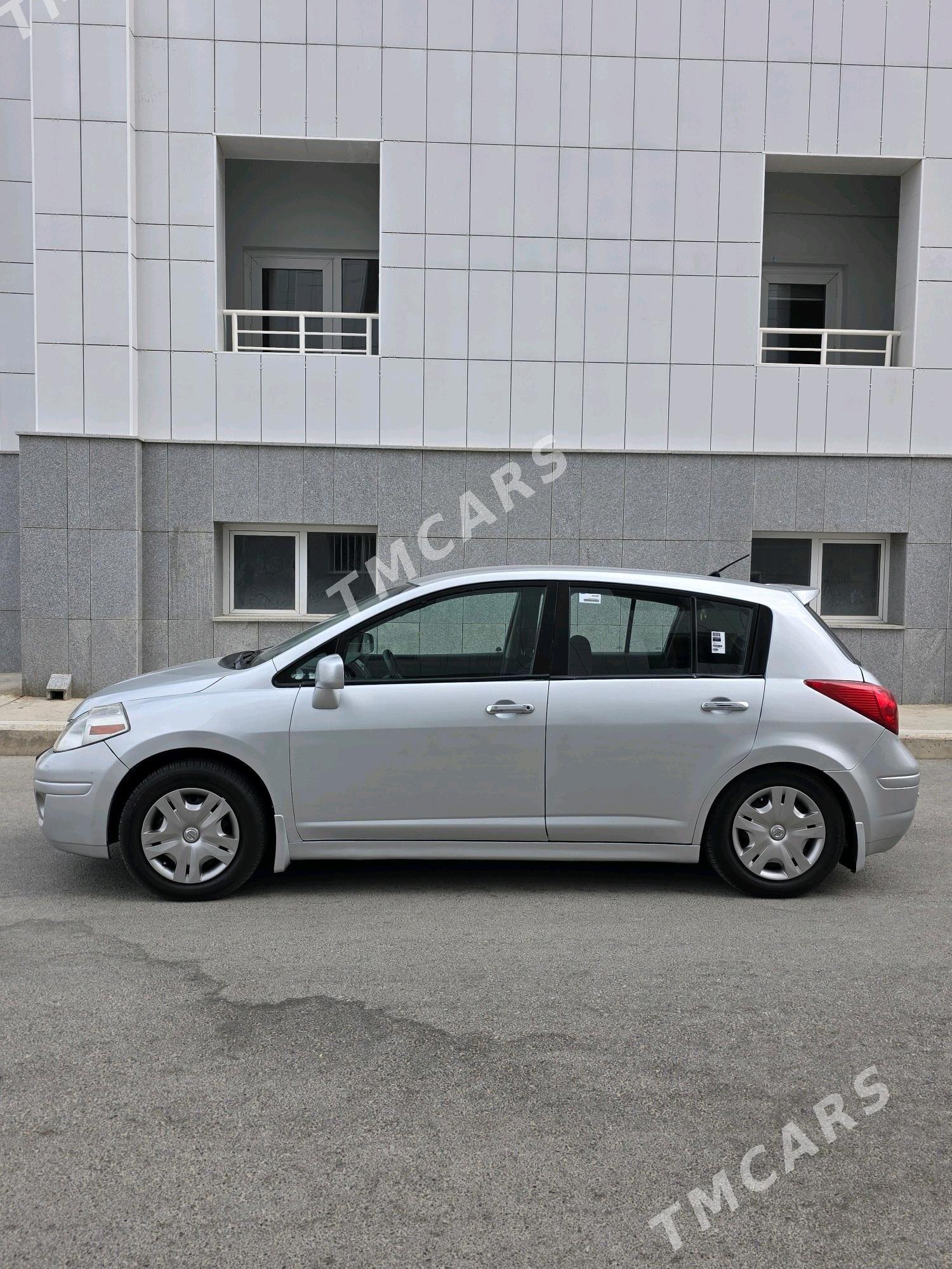 Nissan Versa 2010 - 138 000 TMT - Ашхабад - img 2