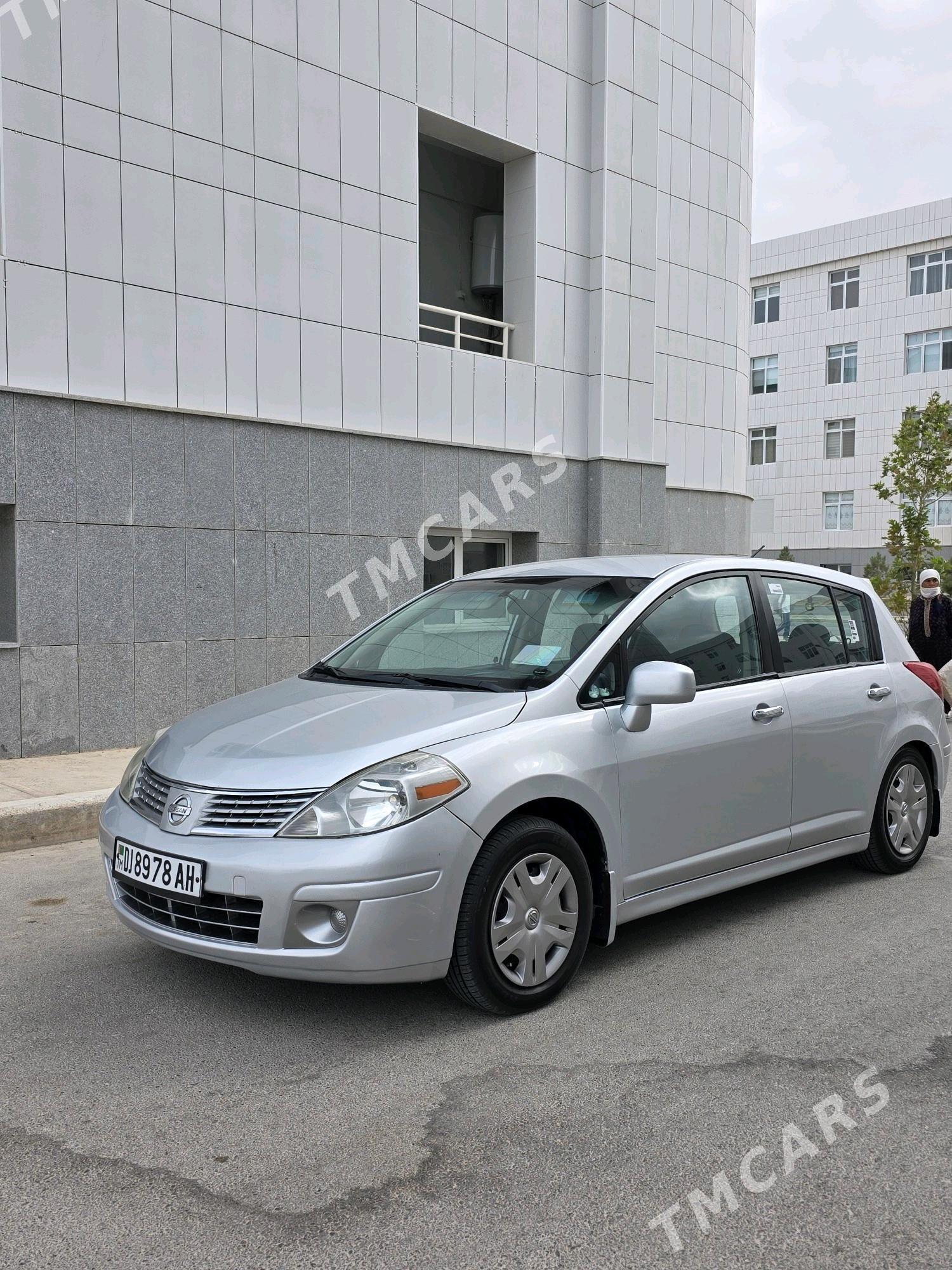 Nissan Versa 2010 - 138 000 TMT - Ашхабад - img 4