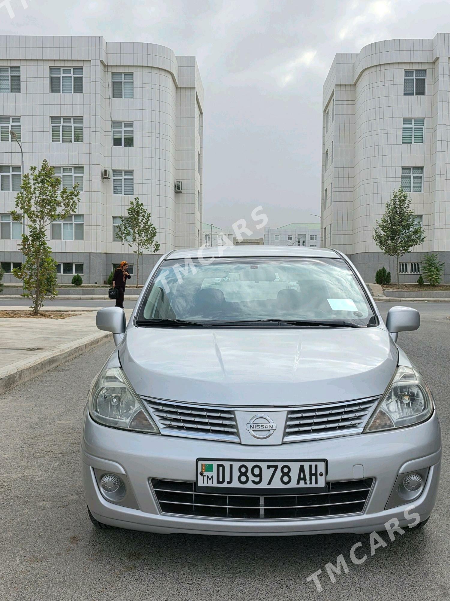 Nissan Versa 2010 - 138 000 TMT - Ашхабад - img 5