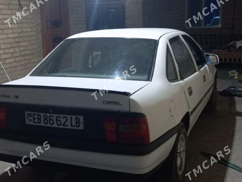 Opel Vectra 1991 - 20 000 TMT - Дянев - img 2