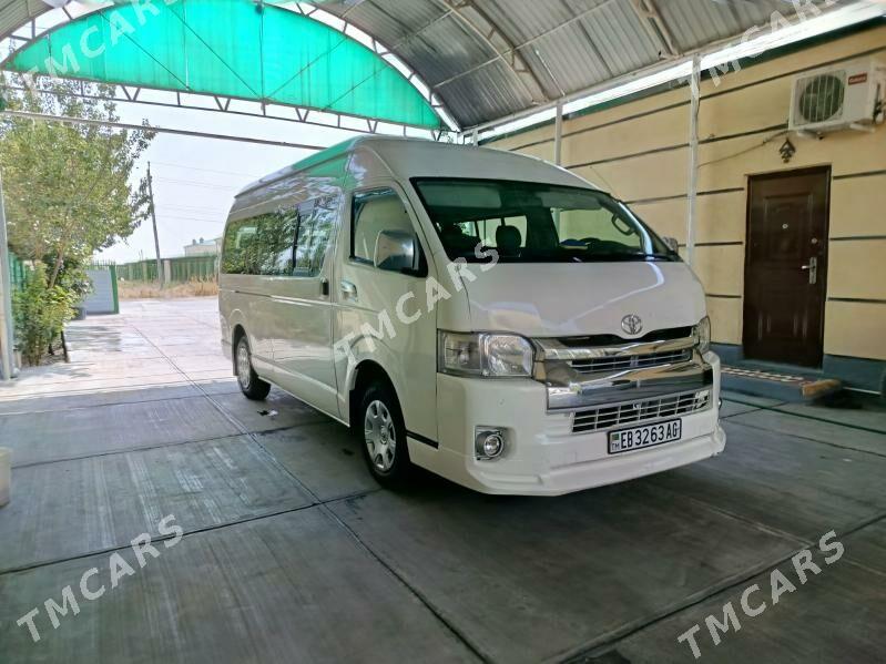 Toyota Hiace 2005 - 325 000 TMT - Büzmeýin - img 5