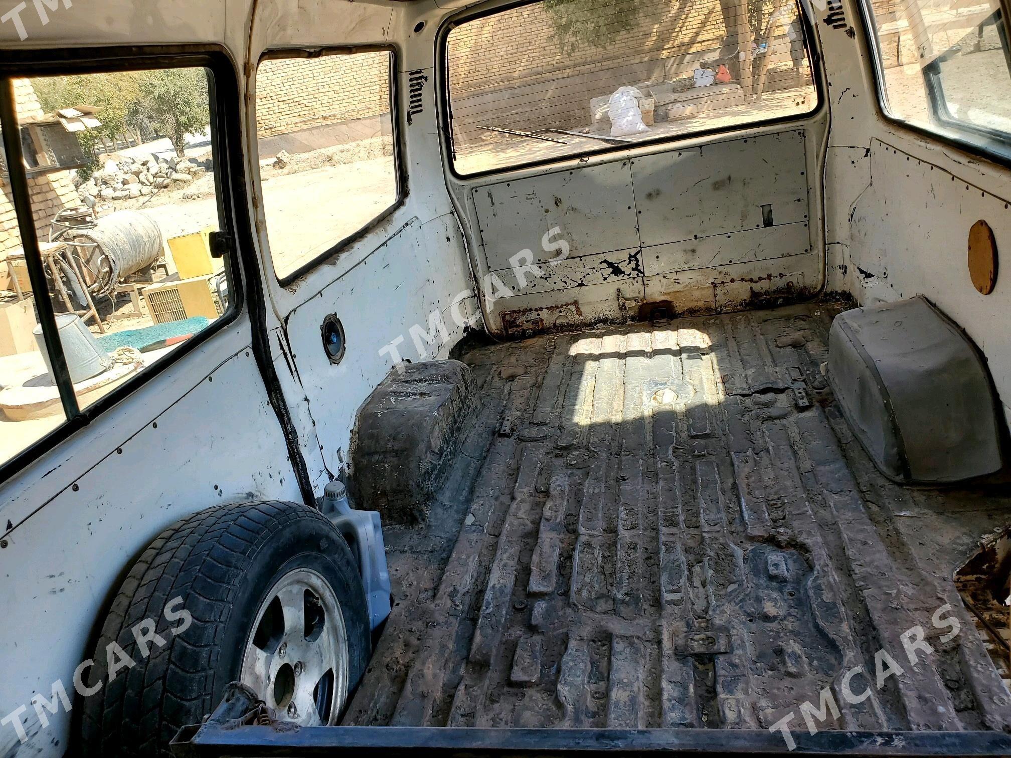 Toyota Hiace 1995 - 53 000 TMT - Tejen - img 7