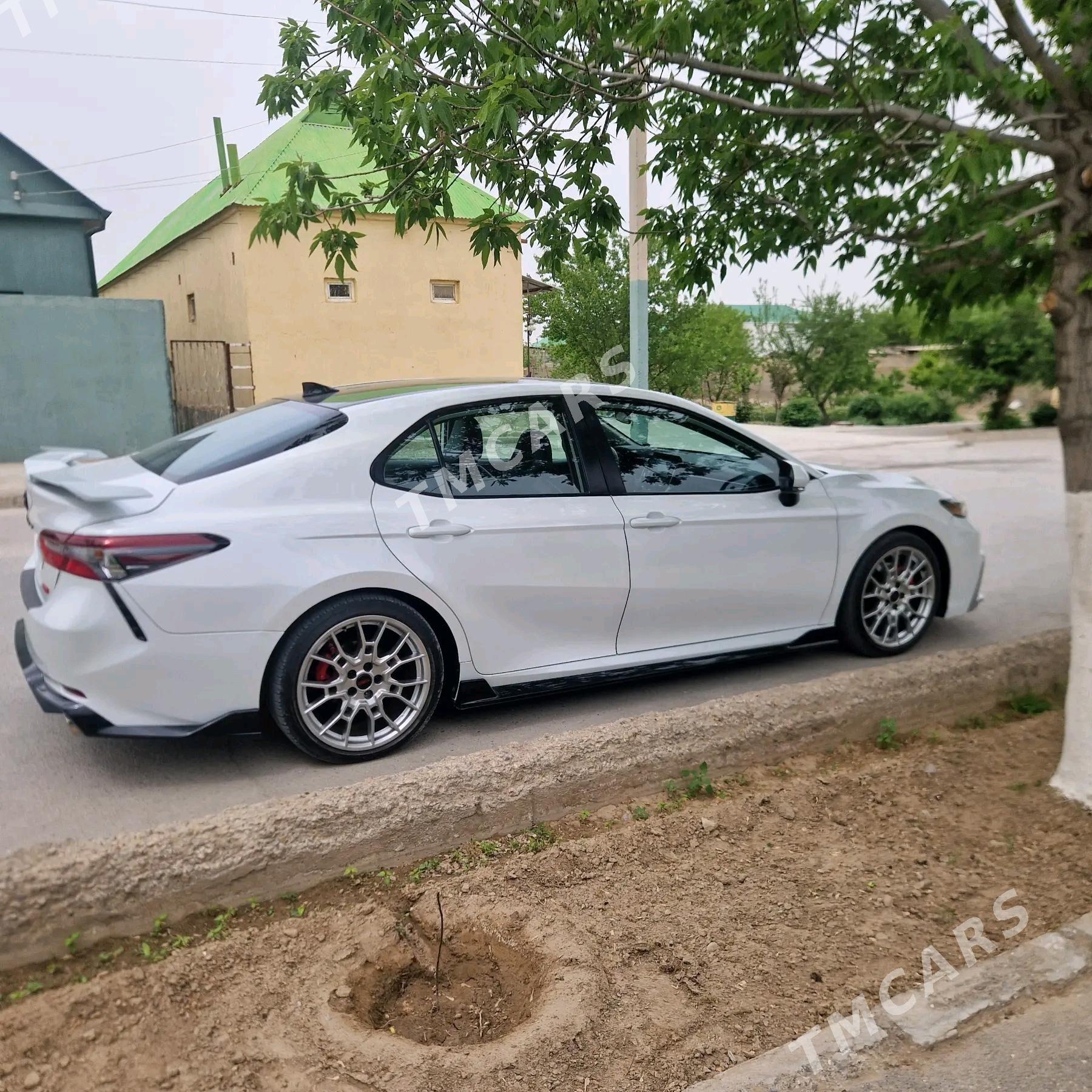 Toyota Camry 2022 - 410 000 TMT - Aşgabat - img 4