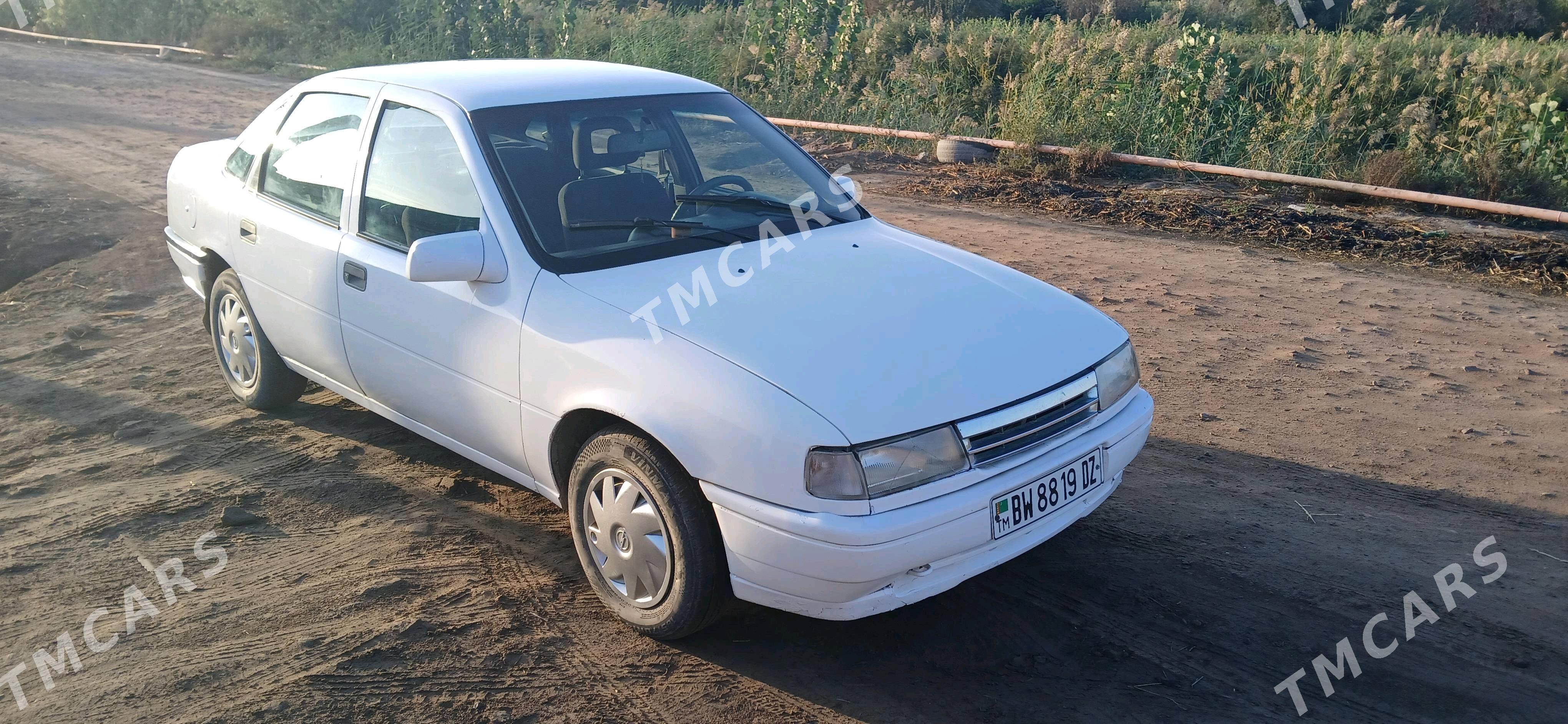 Opel Vectra 1991 - 33 000 TMT - Gurbansoltan Eje - img 2
