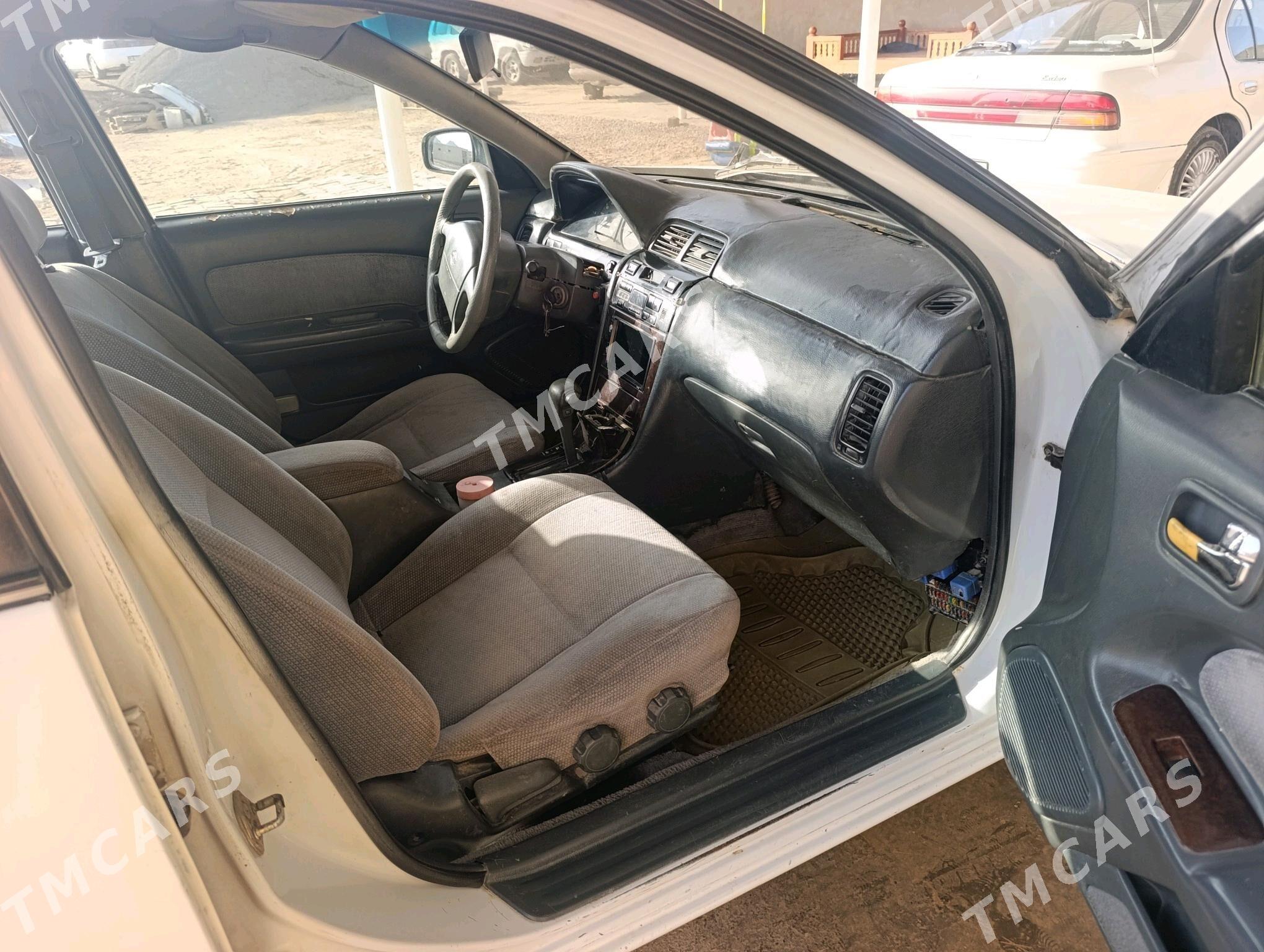 Nissan Maxima 1995 - 22 000 TMT - Мары - img 6