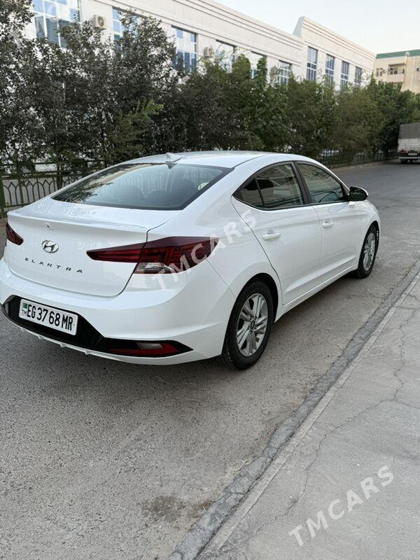 Hyundai Elantra 2020 - 220 000 TMT - Мары - img 2