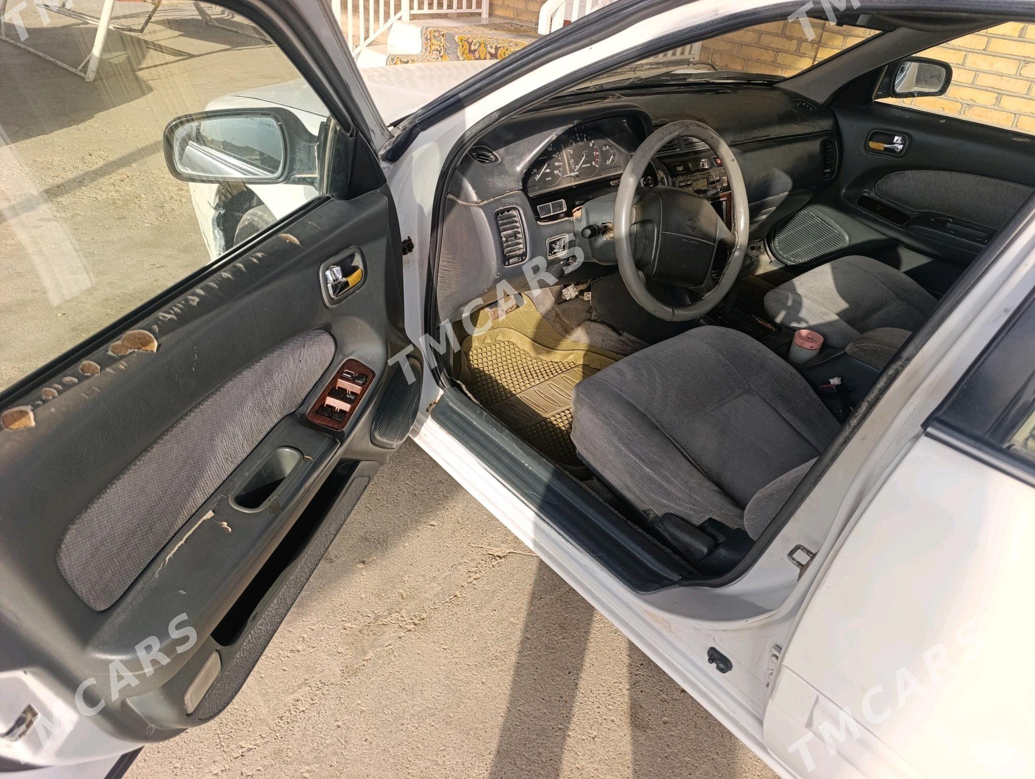 Nissan Maxima 1995 - 22 000 TMT - Мары - img 8