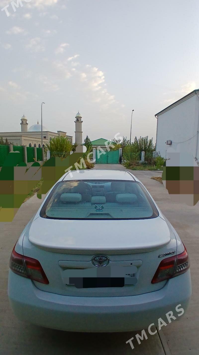 Toyota Camry 2010 - 215 000 TMT - Тязе заман - img 4