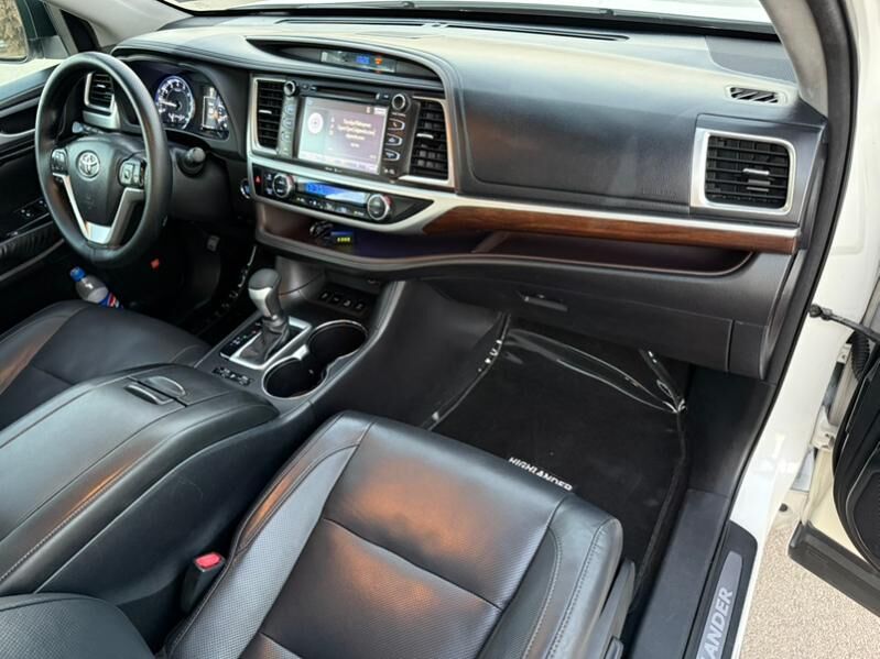 Toyota Highlander 2016 - 400 000 TMT - Aşgabat - img 7