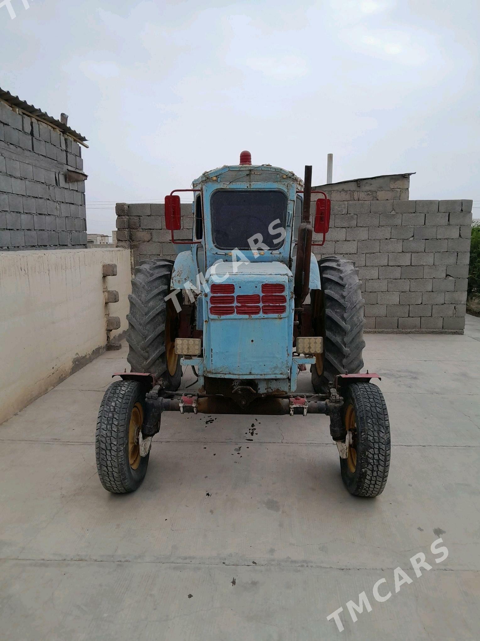 MTZ T-28 1980 - 30 000 TMT - Яшлык - img 6