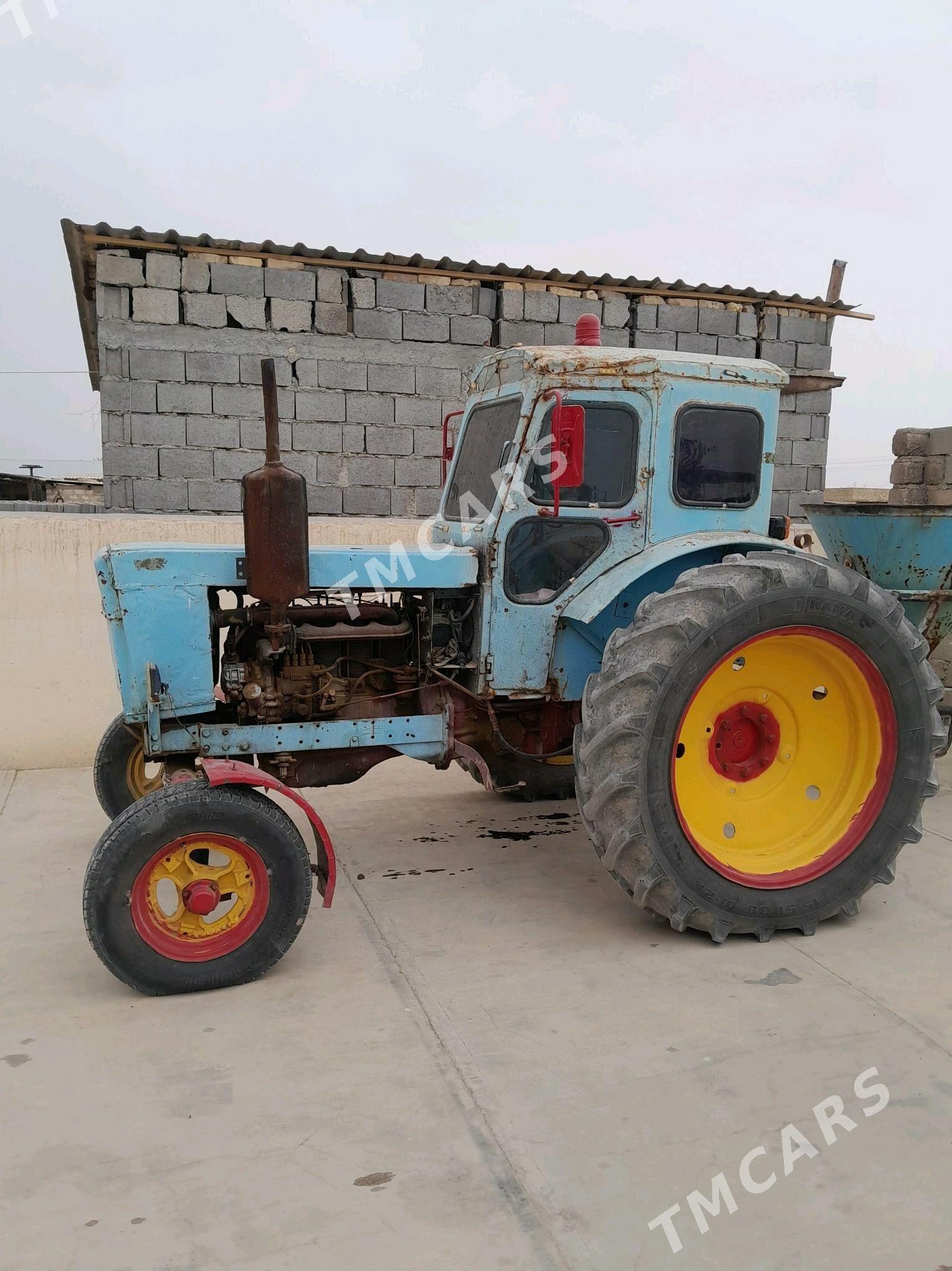 MTZ T-28 1980 - 30 000 TMT - Яшлык - img 1