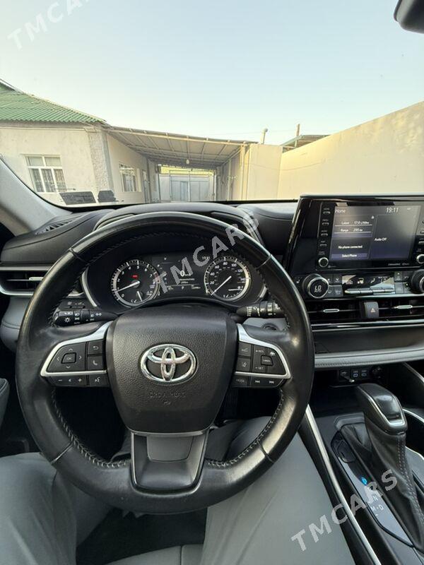 Toyota Highlander 2022 - 546 000 TMT - Ашхабад - img 10