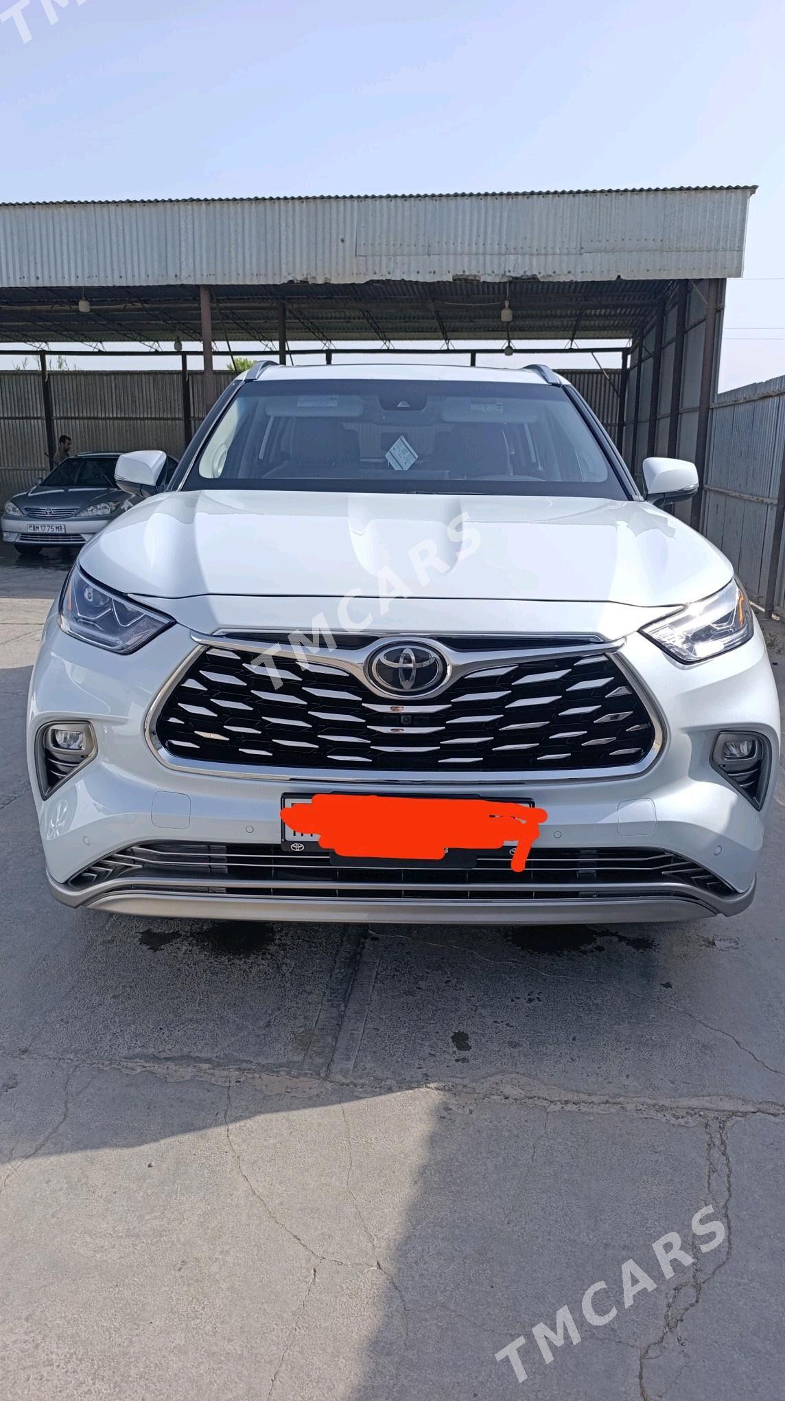 Toyota Highlander 2023 - 600 000 TMT - Sakarçäge - img 3