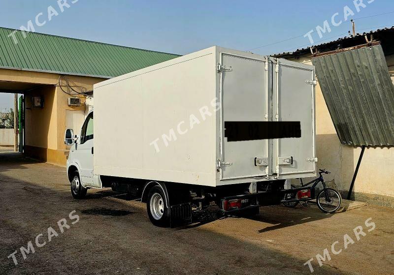 Iveco Daily 2010 - 300 000 TMT - Ашхабад - img 3