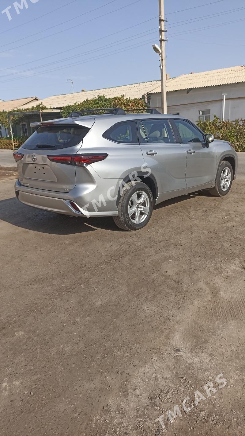 Toyota Highlander 2023 - 500 000 TMT - Dänew - img 7