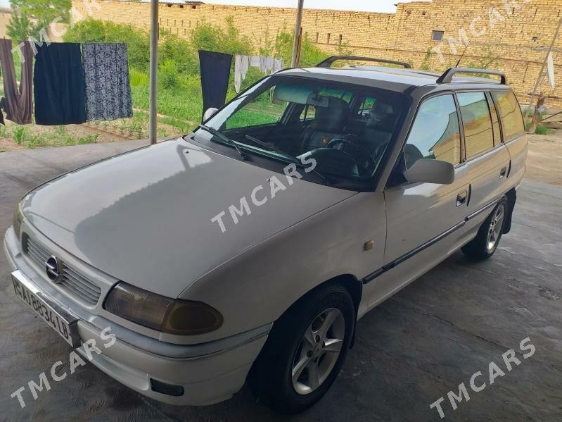 Opel Astra 1997 - 40 000 TMT - Saýat - img 10