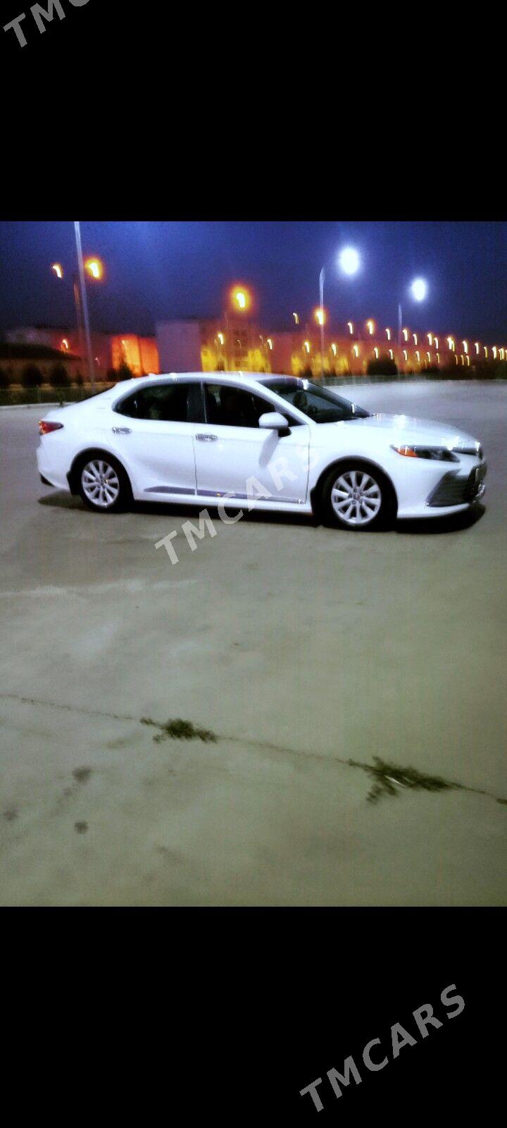 Toyota Camry 2019 - 310 000 TMT - Кёнеургенч - img 5