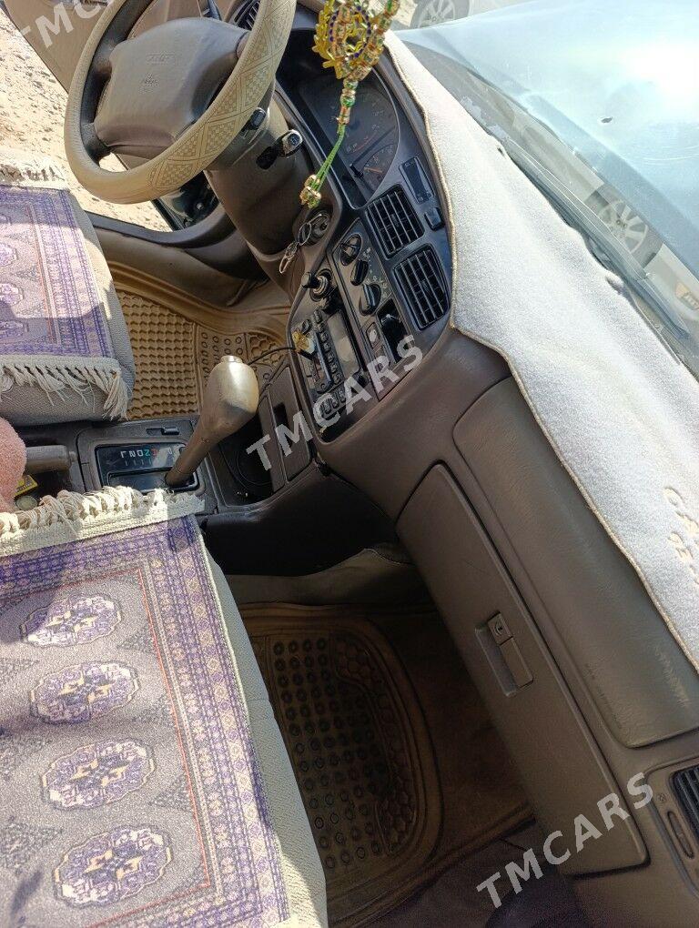 Toyota Camry 1996 - 90 000 TMT - Mary - img 5