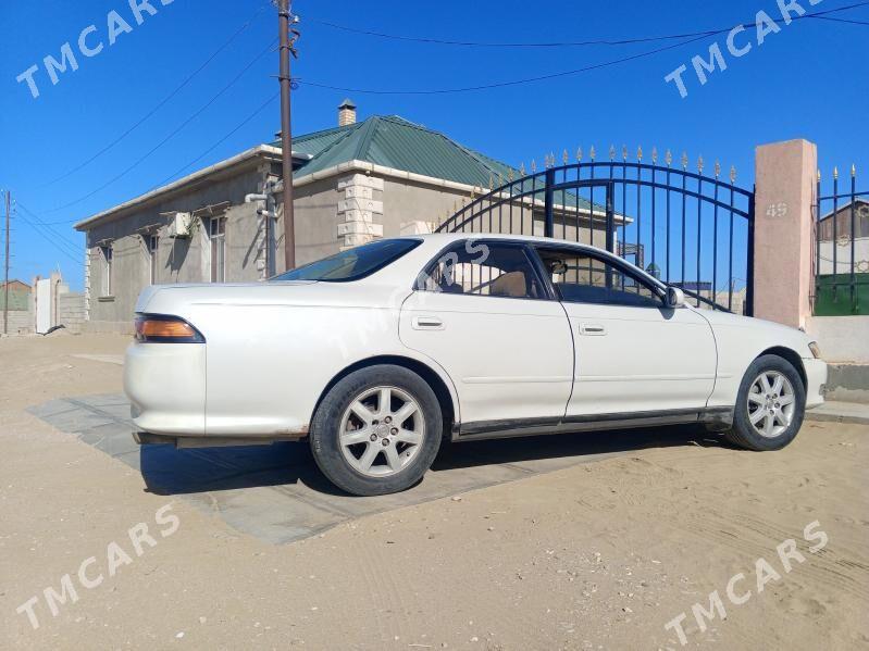 Toyota Mark II 1992 - 50 000 TMT - Хазар - img 7
