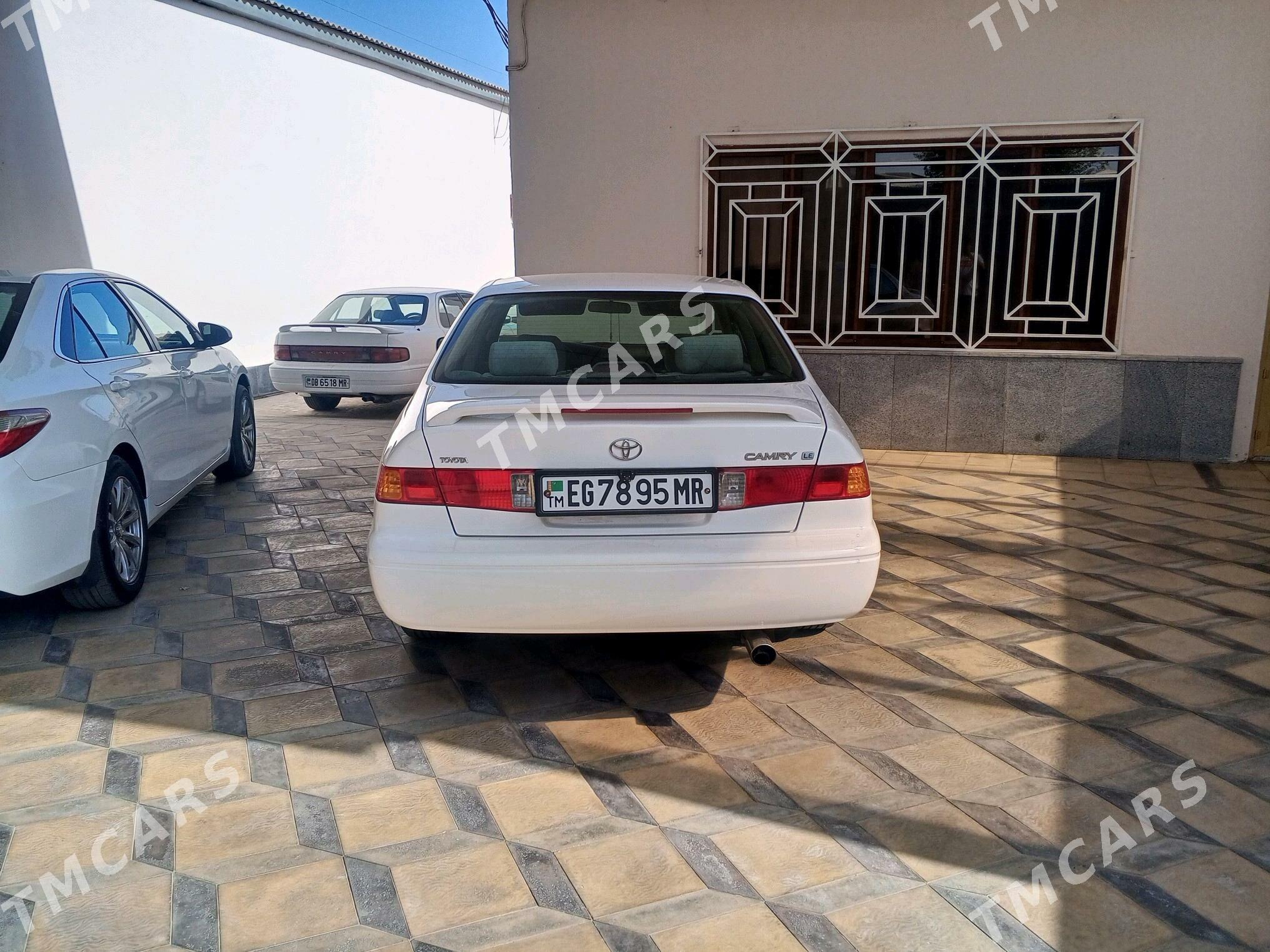 Toyota Camry 2000 - 135 000 TMT - Mary - img 3