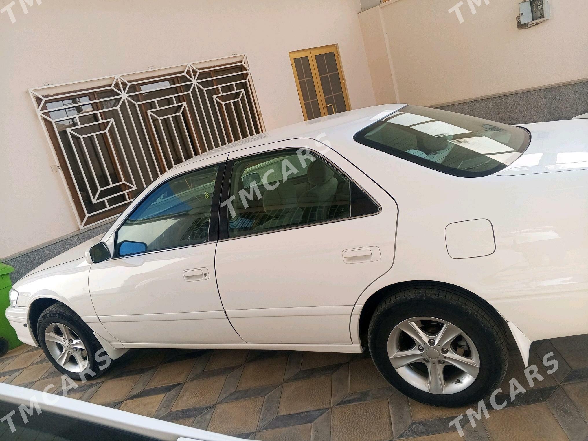 Toyota Camry 2000 - 135 000 TMT - Mary - img 4