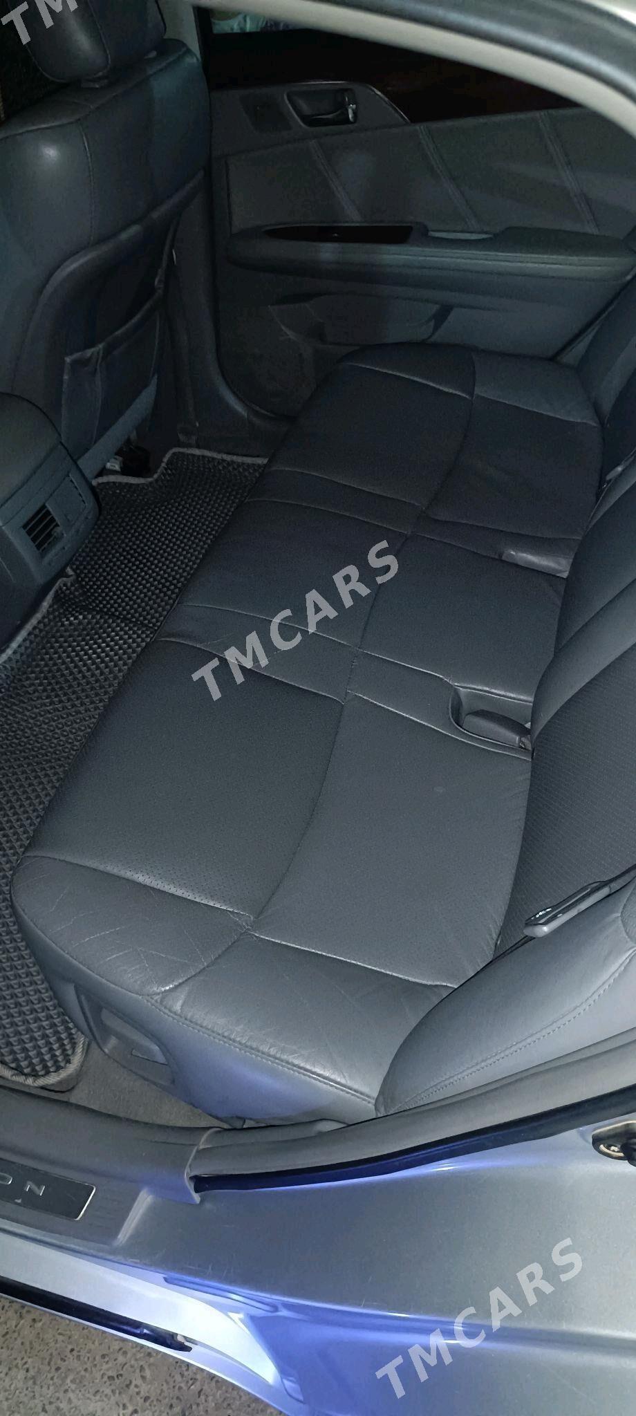 Toyota Avalon 2009 - 220 000 TMT - Bedew - img 3