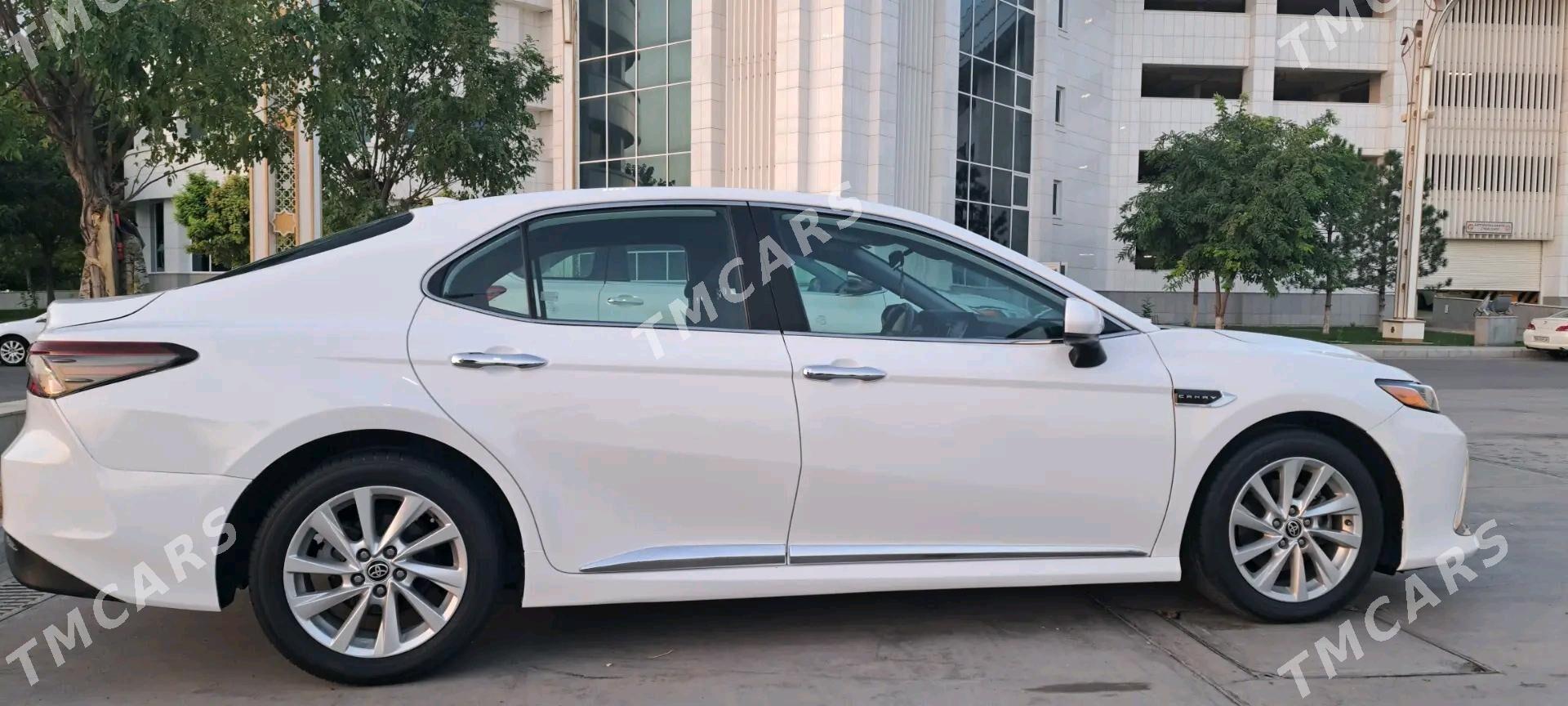 Toyota Camry 2021 - 319 000 TMT - Olimpiýa şäherçesi - img 3