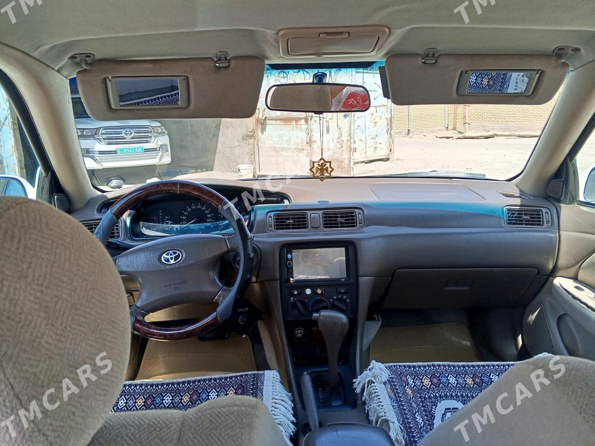 Toyota Camry 2000 - 135 000 TMT - Mary - img 7