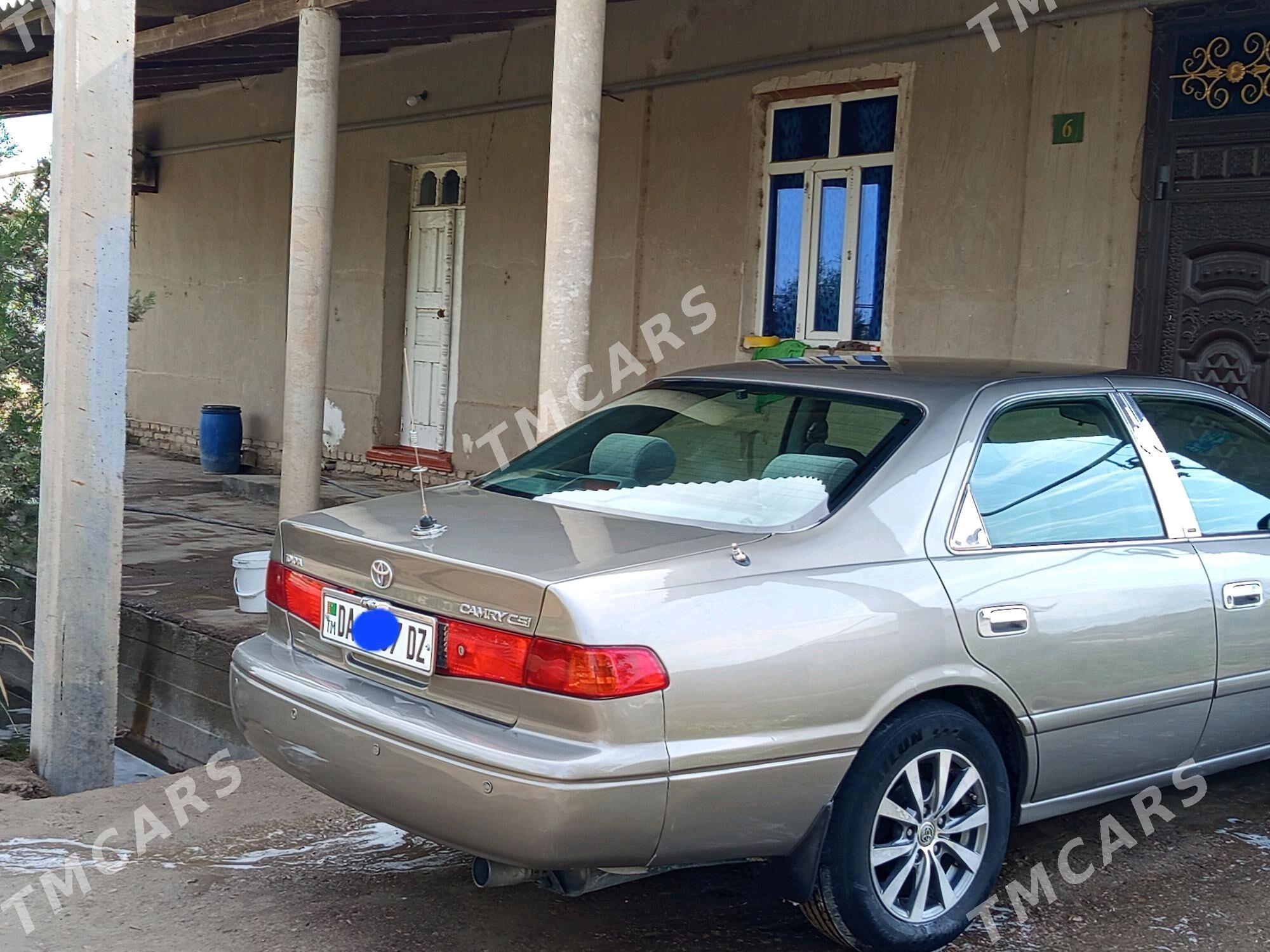 Toyota Camry 2001 - 160 000 TMT - Şabat etr. - img 2