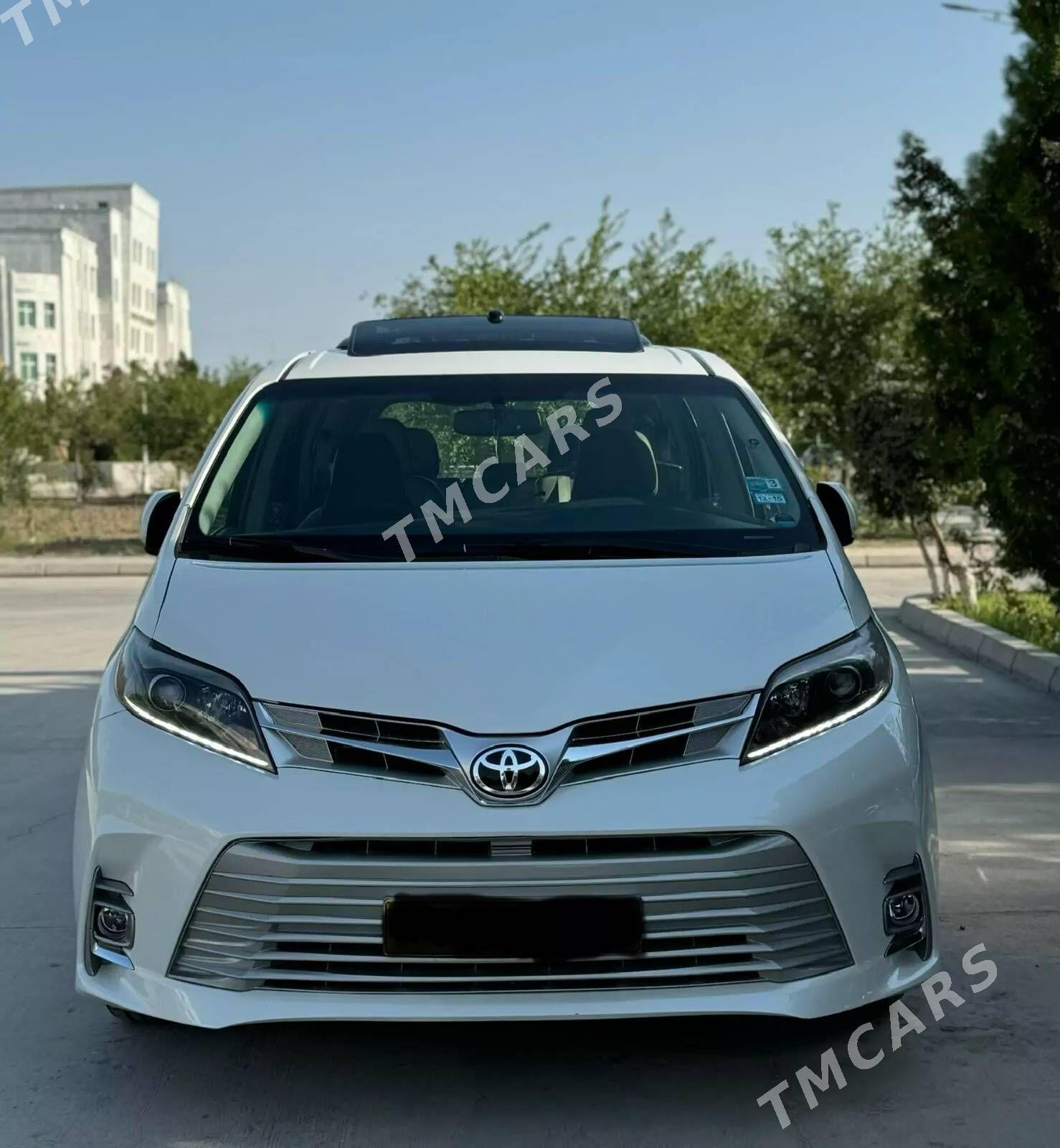 Toyota Sienna 2016 - 400 000 TMT - Балканабат - img 4