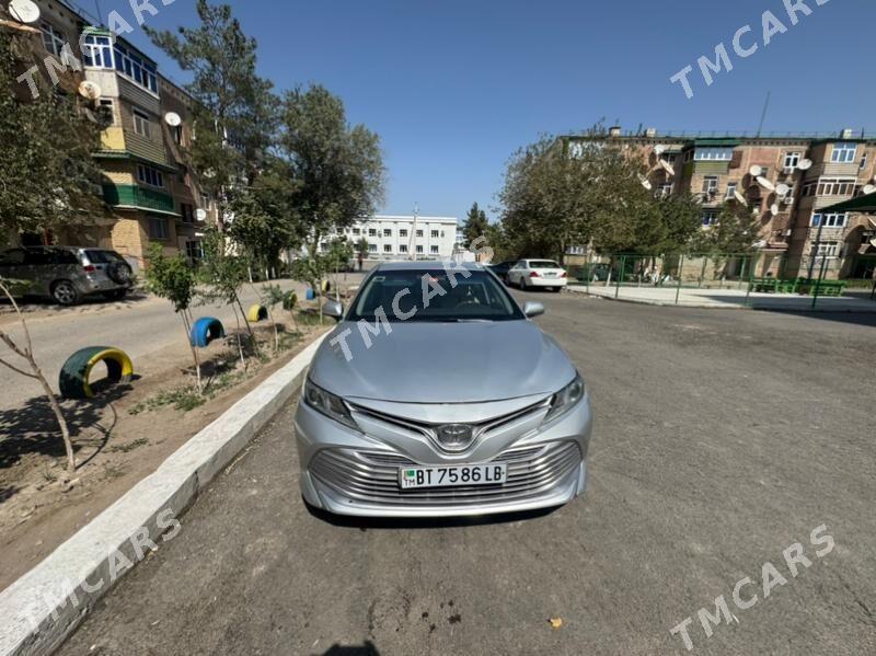 Toyota Camry 2019 - 260 000 TMT - Türkmenabat - img 3