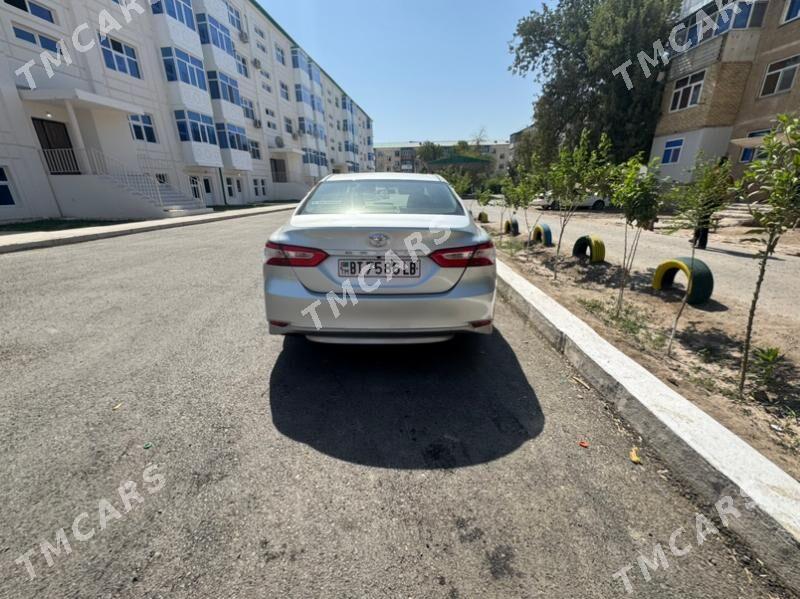 Toyota Camry 2019 - 260 000 TMT - Türkmenabat - img 4