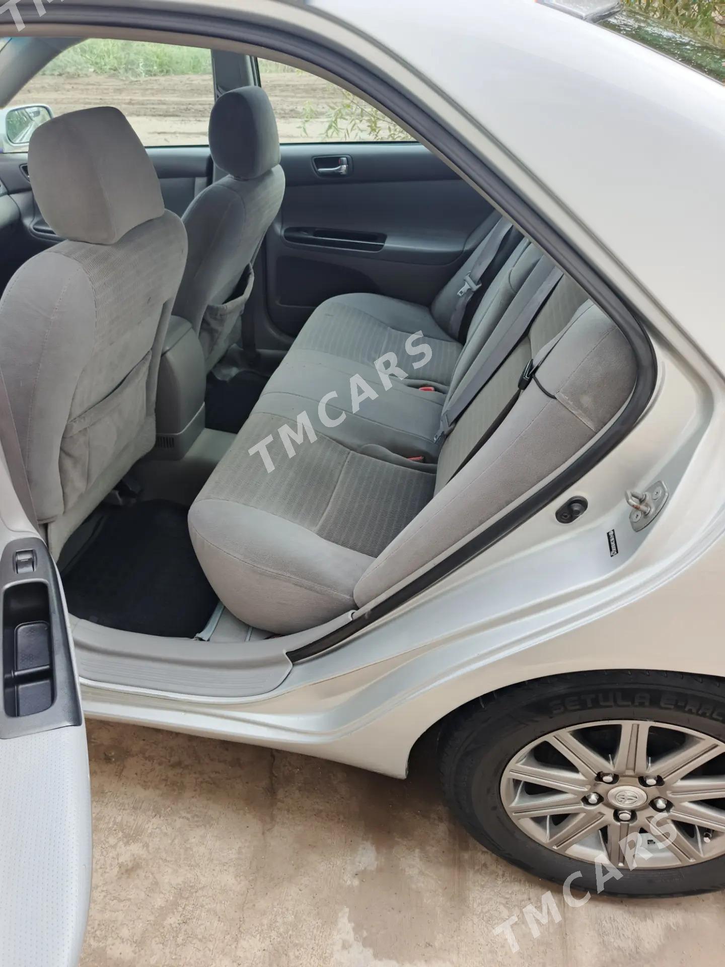 Toyota Camry 2005 - 170 000 TMT - Köneürgenç - img 6