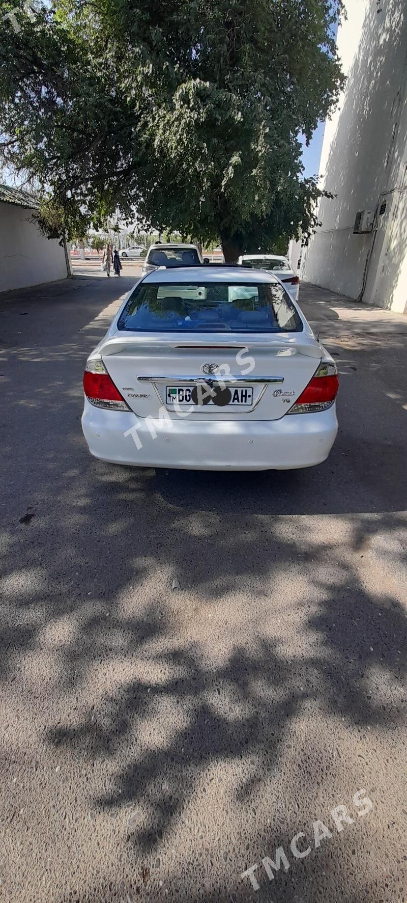 Toyota Camry 2005 - 215 000 TMT - 1 mkr - img 3