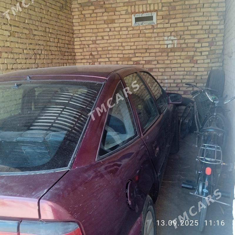 Opel Vectra 1991 - 22 000 TMT - Dänew - img 3