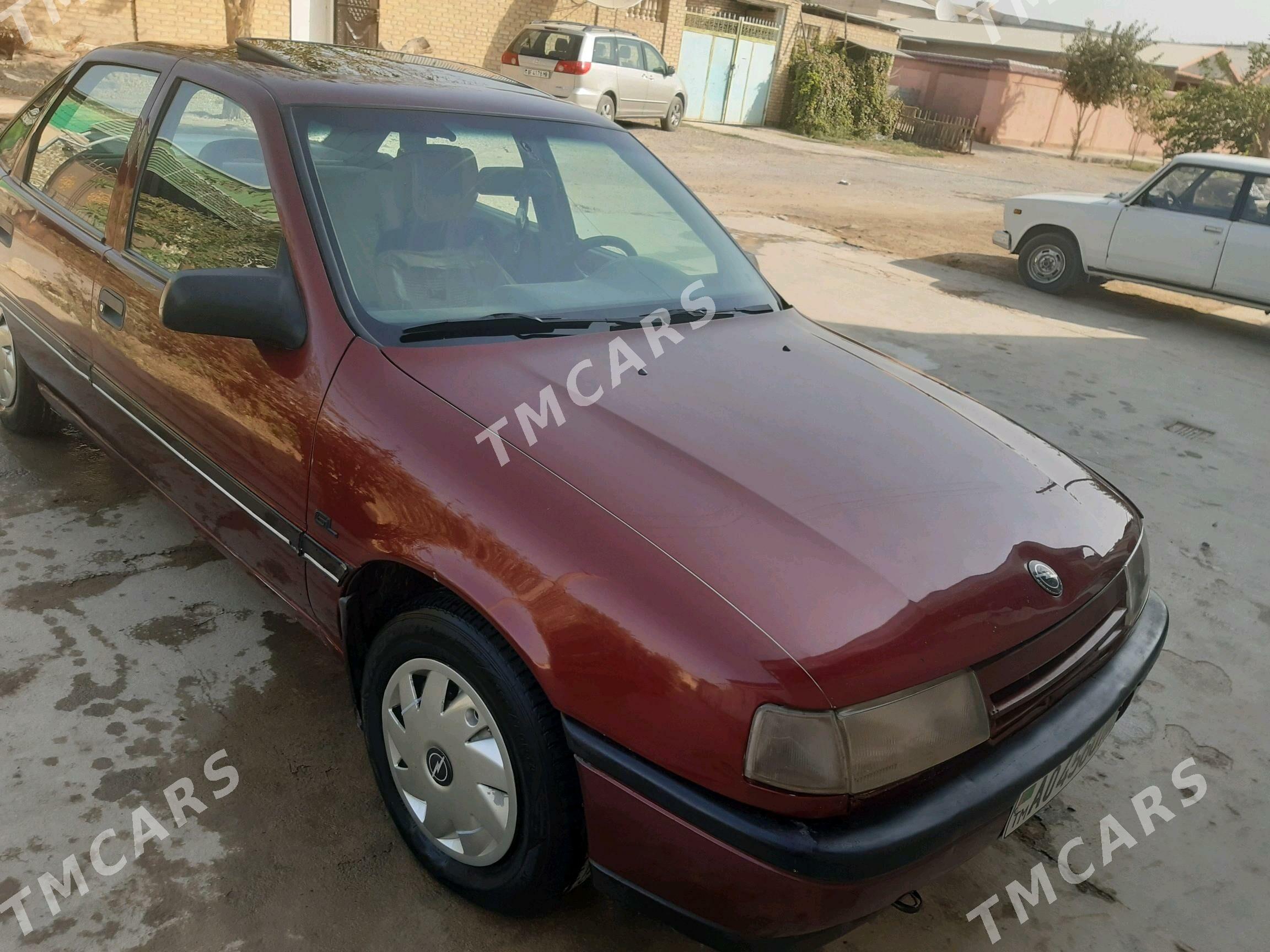 Opel Vectra 1992 - 27 000 TMT - Мары - img 2