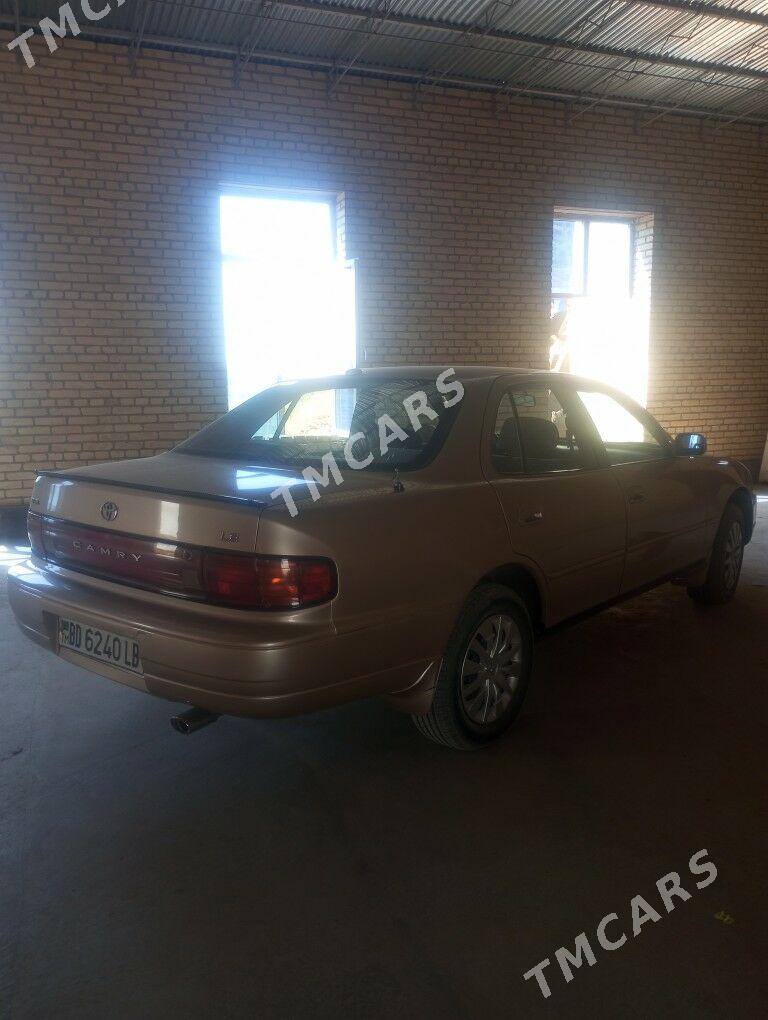 Toyota Camry 1992 - 100 000 TMT - Туркменабат - img 2