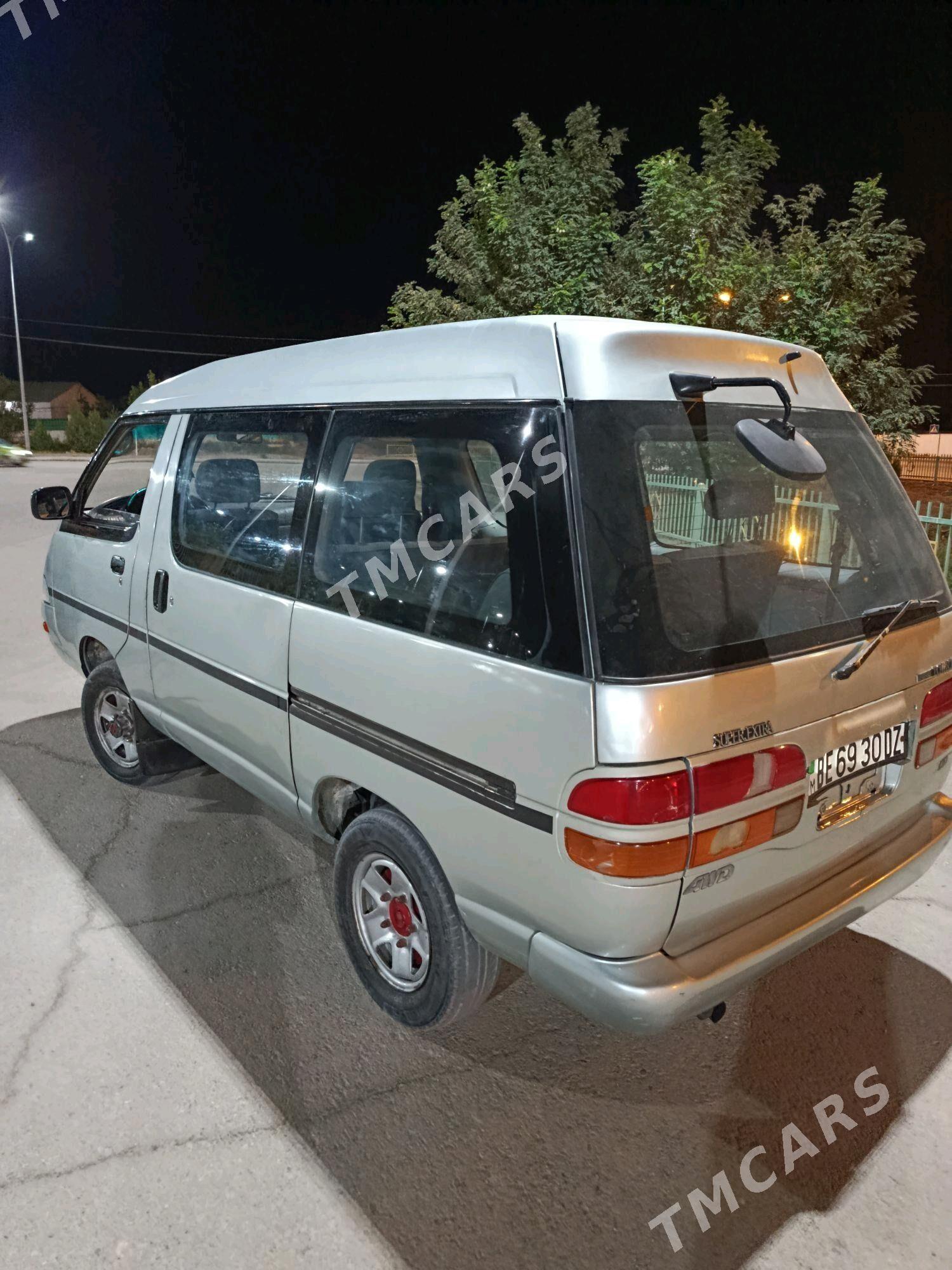 Toyota Town Ace 1992 - 45 000 TMT - Daşoguz - img 4