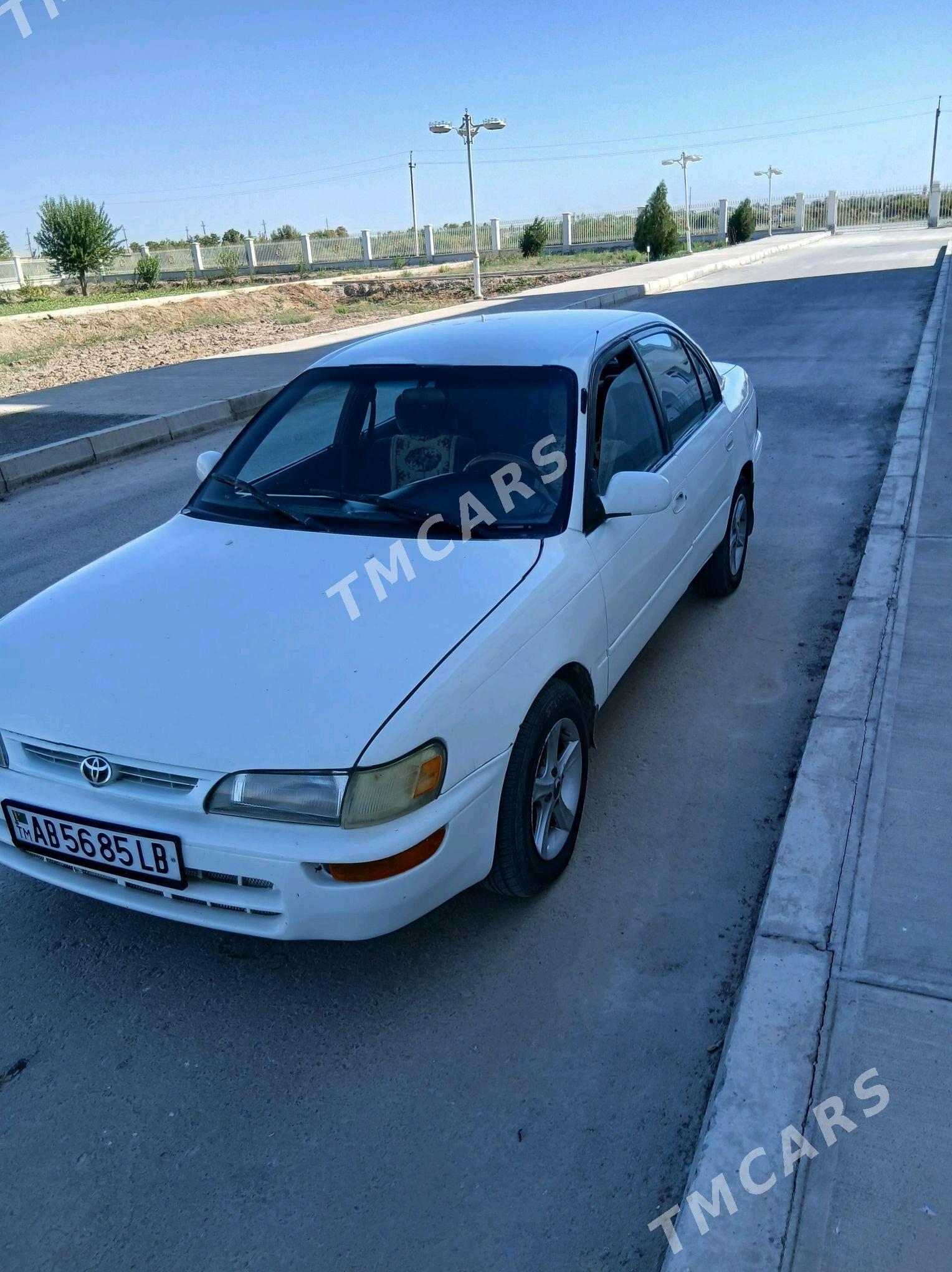 Toyota Corolla 1993 - 55 000 TMT - Saýat - img 2