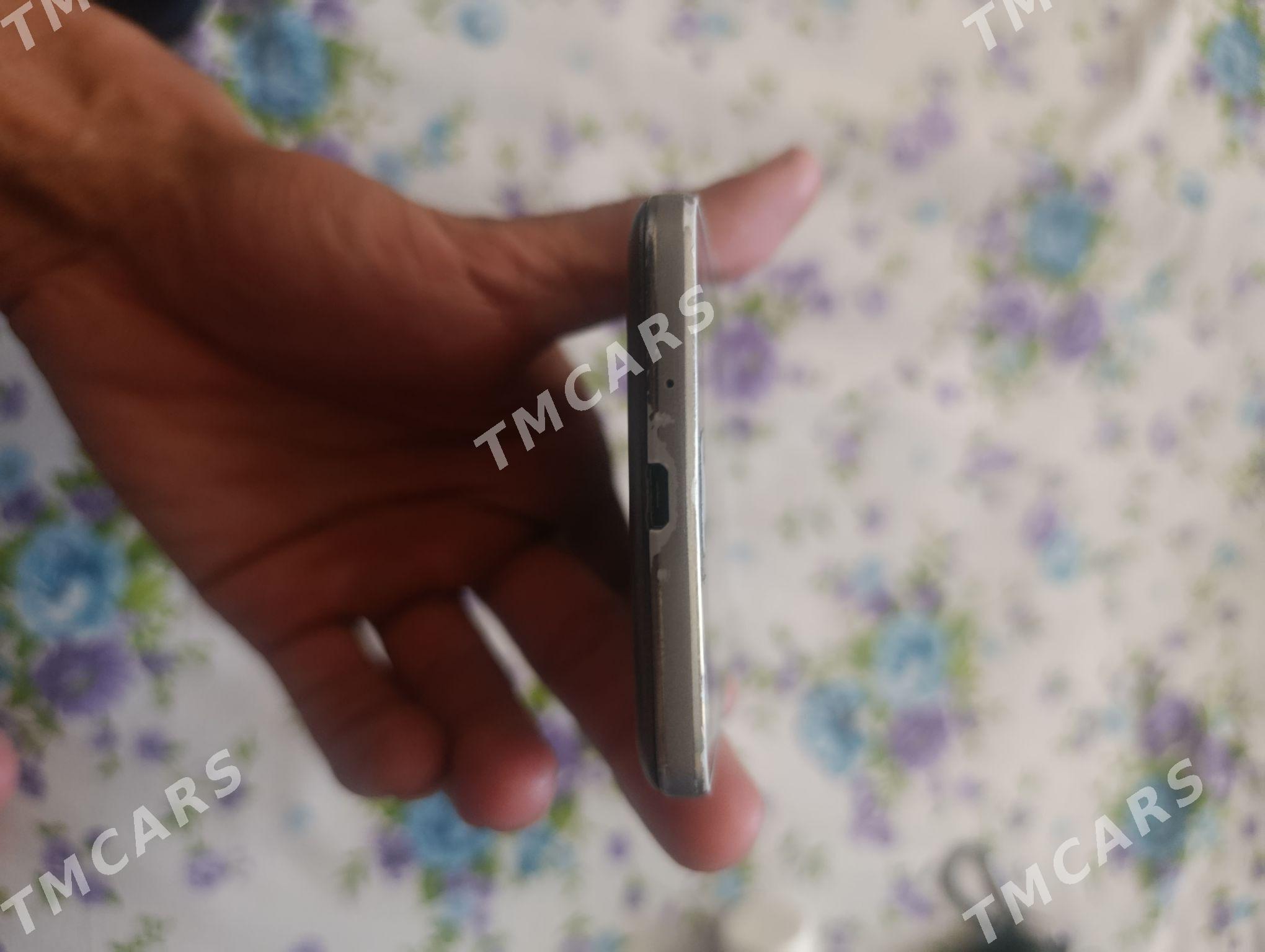 SAMSUNG GRAND PRIME - Чарджоу - img 2