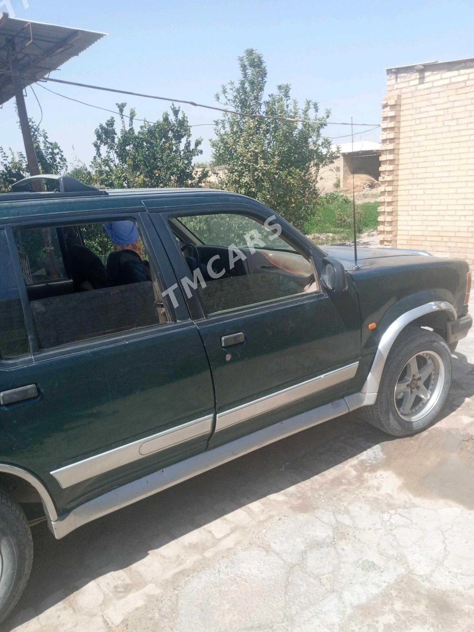 Ford Explorer 1994 - 30 000 TMT - Garabekewül - img 2