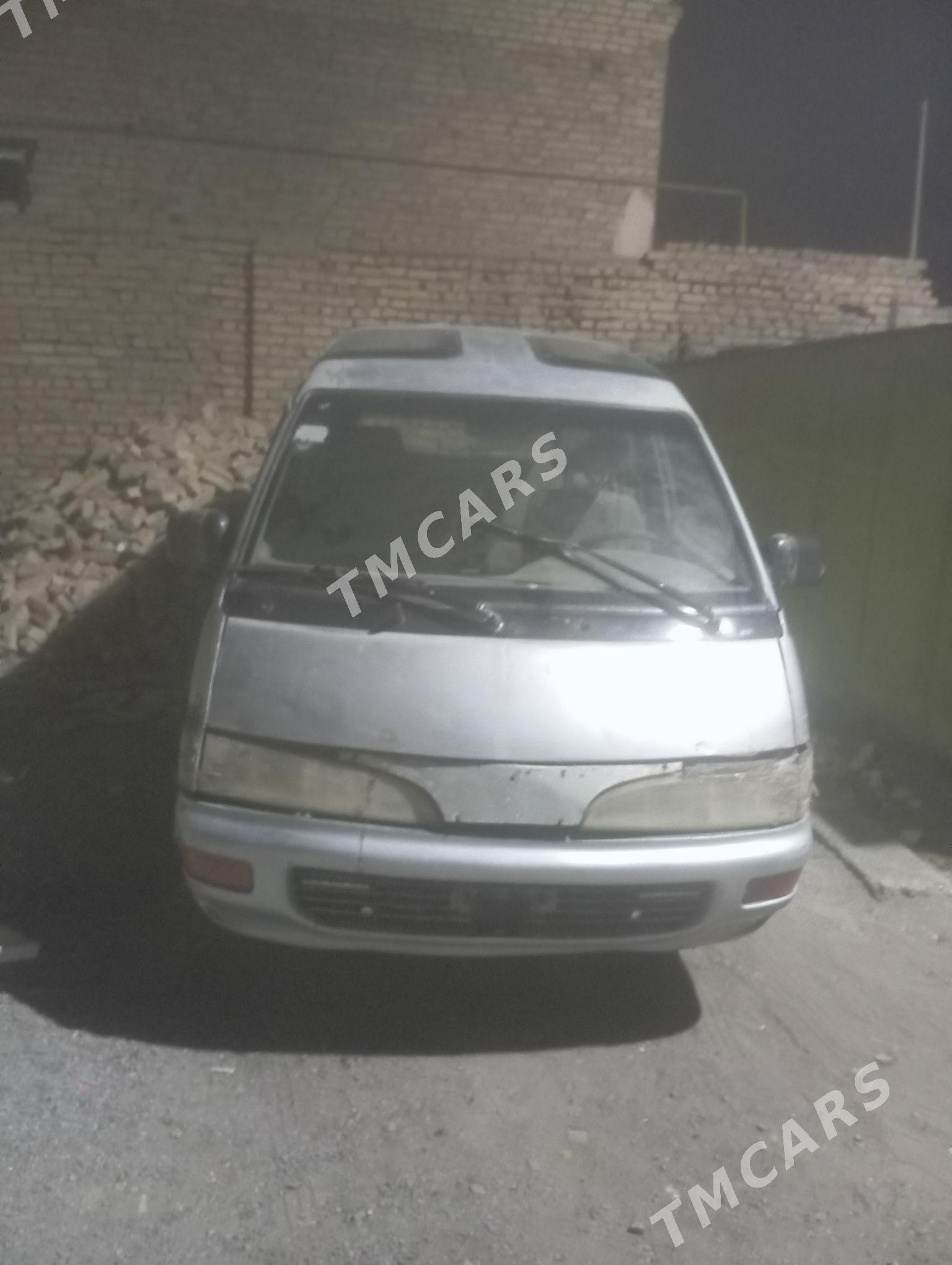 Toyota Town Ace 1993 - 15 000 TMT - Türkmenabat - img 4