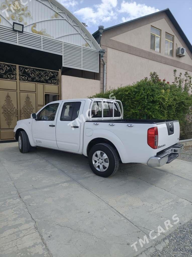Nissan Navara 2009 - 145 000 TMT - Gyzylarbat - img 4