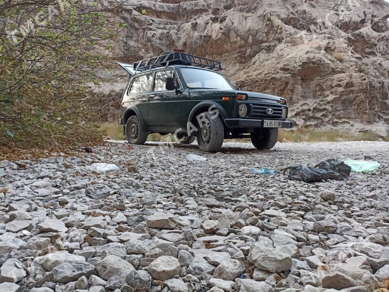 Lada Niva 1981 - 35 000 TMT - Балканабат - img 6