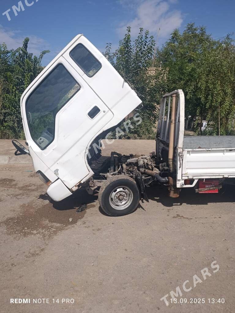 Kia Bongo 2003 - 66 000 TMT - Акдепе - img 5