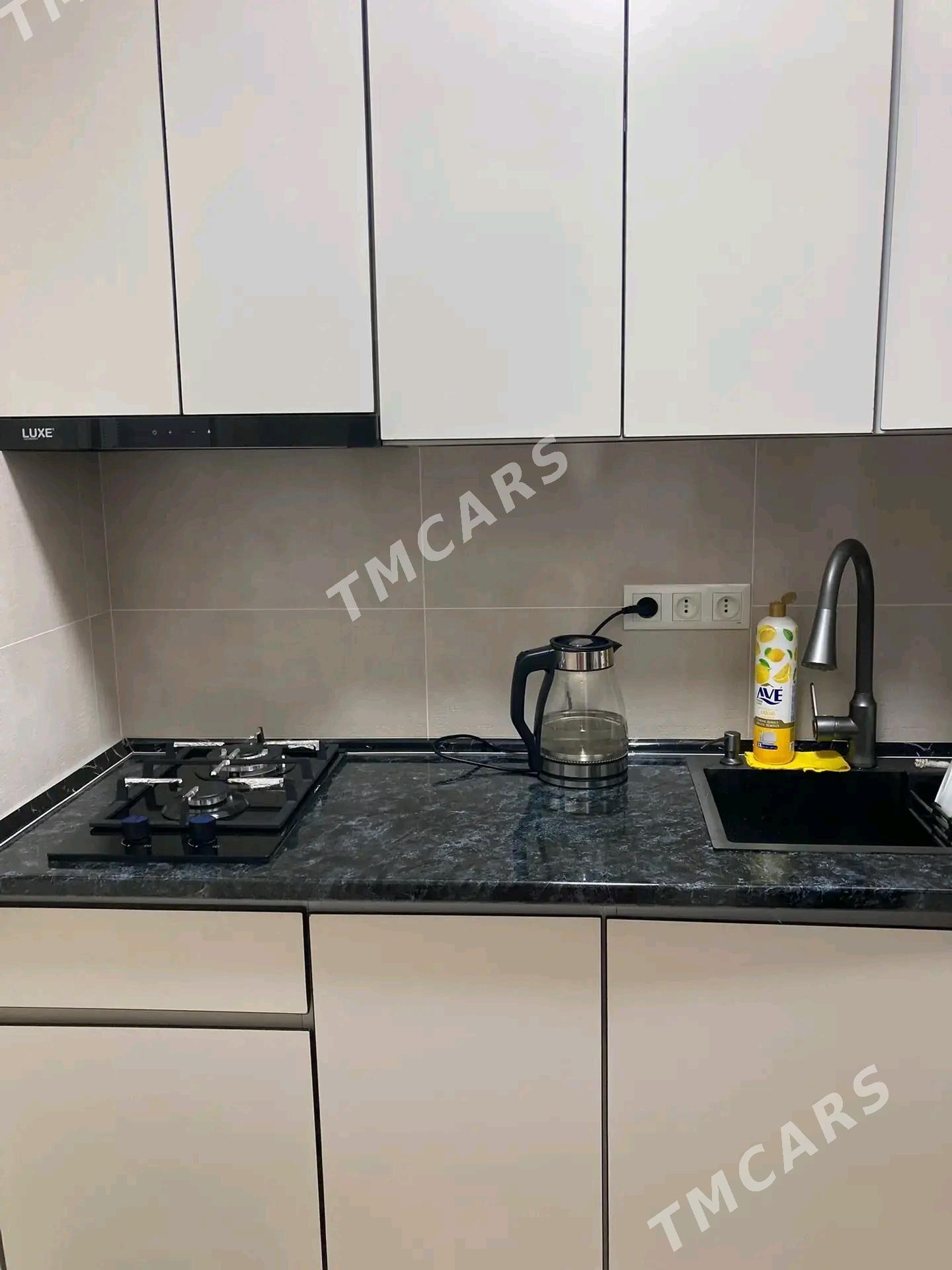 ПРОДАЕТСЯ КВАРТИРА В РАЙОНЕ КОВРЫ - Türkmenbaşy - img 1