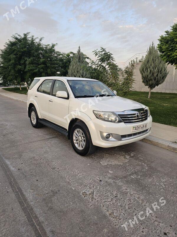 Toyota Fortuner 2013 - 380 000 TMT - Ашхабад - img 8