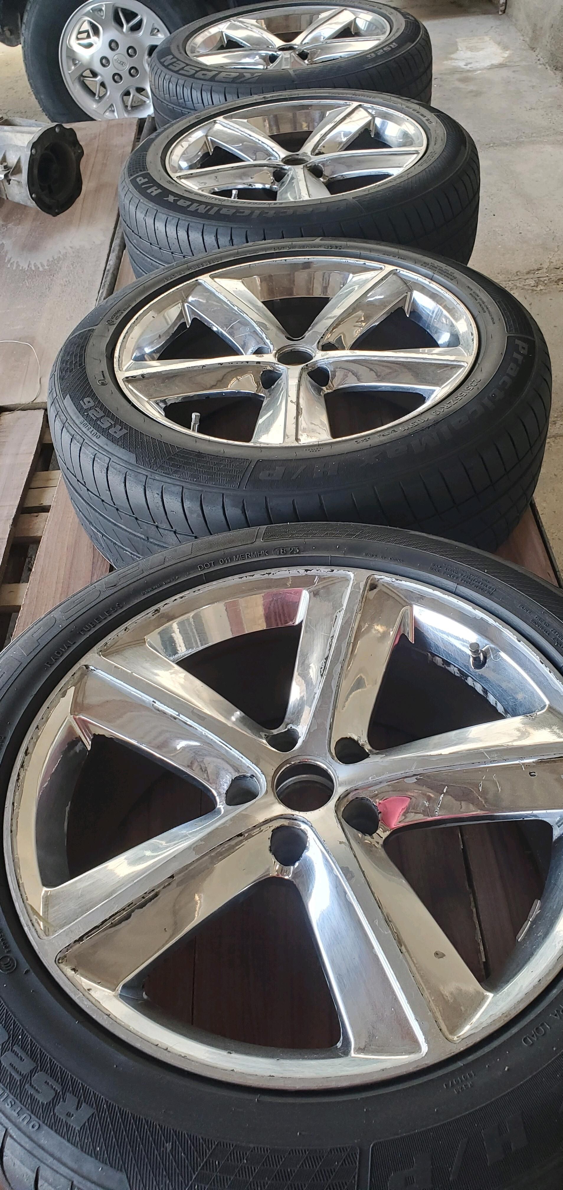 taker 235/55/19 1 300 TMT - Türkmenabat - img 1