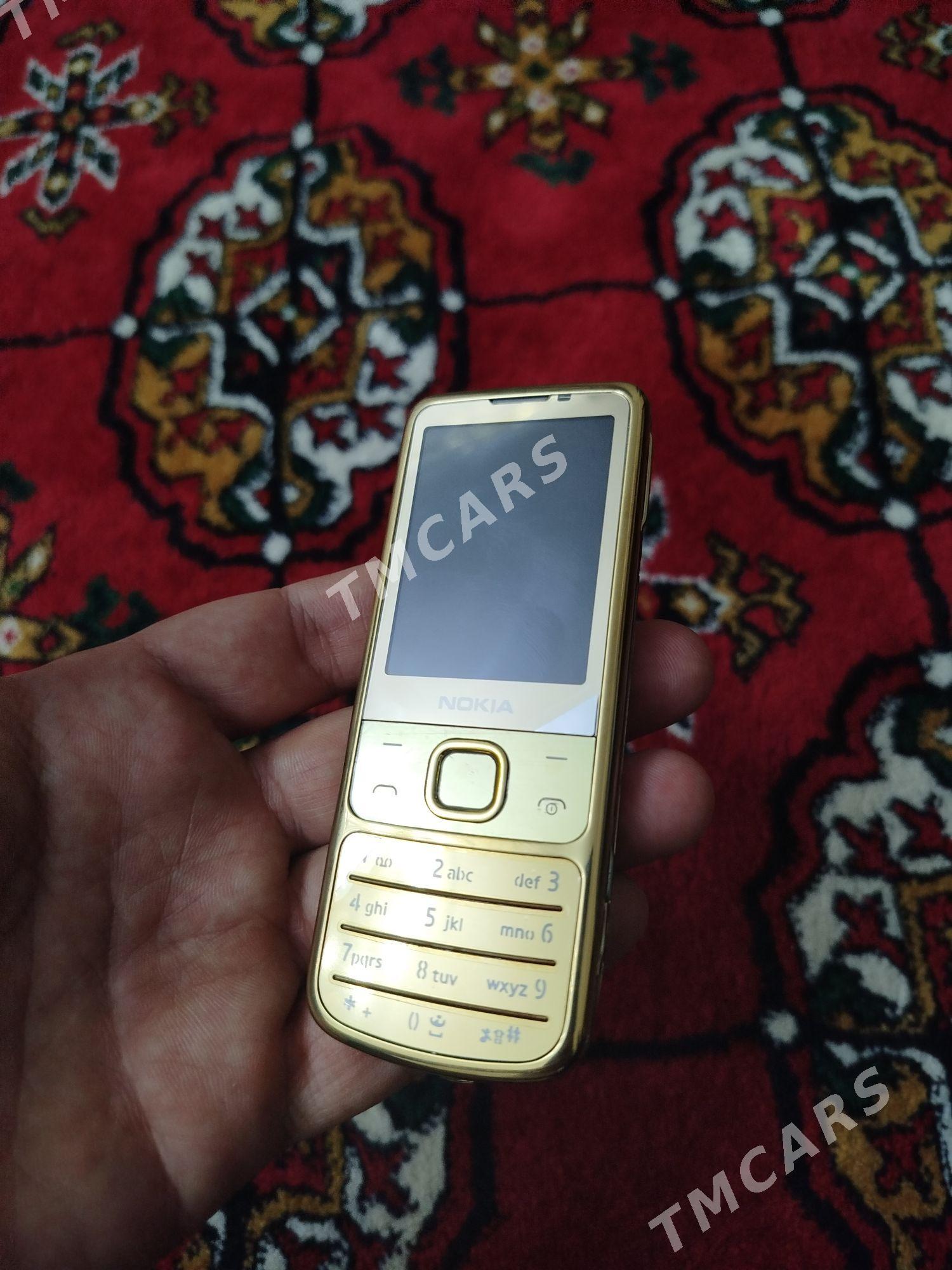 Nokia 6700 GOLD - Бузмеин - img 4