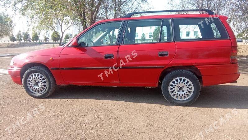 Opel Astra 1995 - 40 000 TMT - Гороглы (Тагта) - img 3